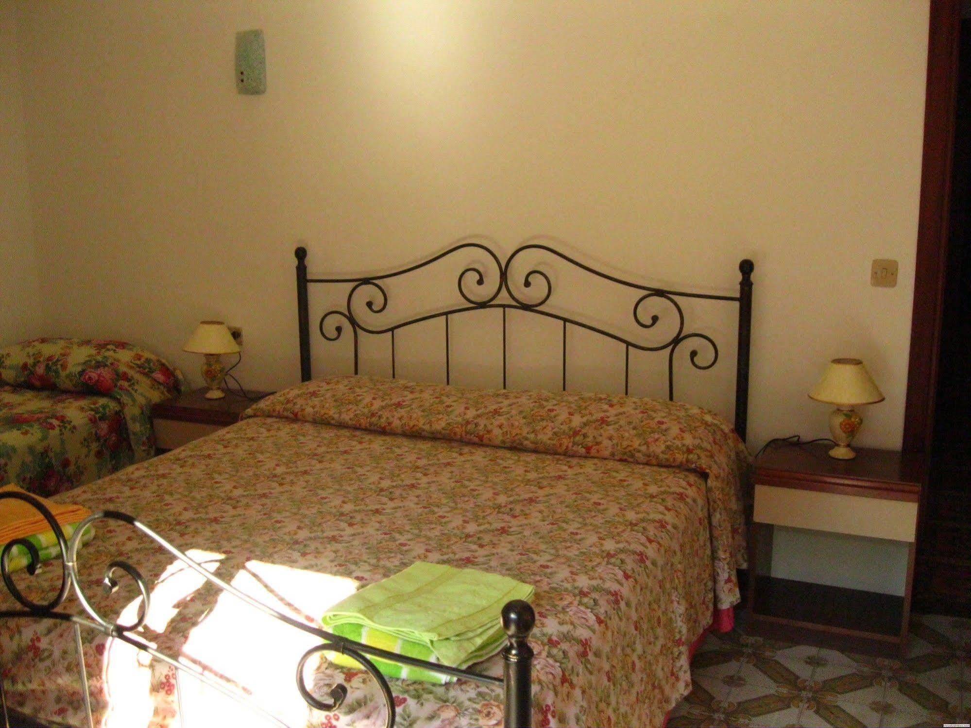 Hotel California Milazzo Ngoại thất bức ảnh