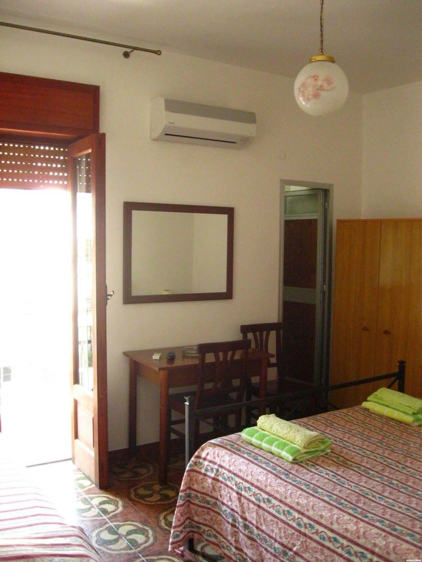Hotel California Milazzo Ngoại thất bức ảnh