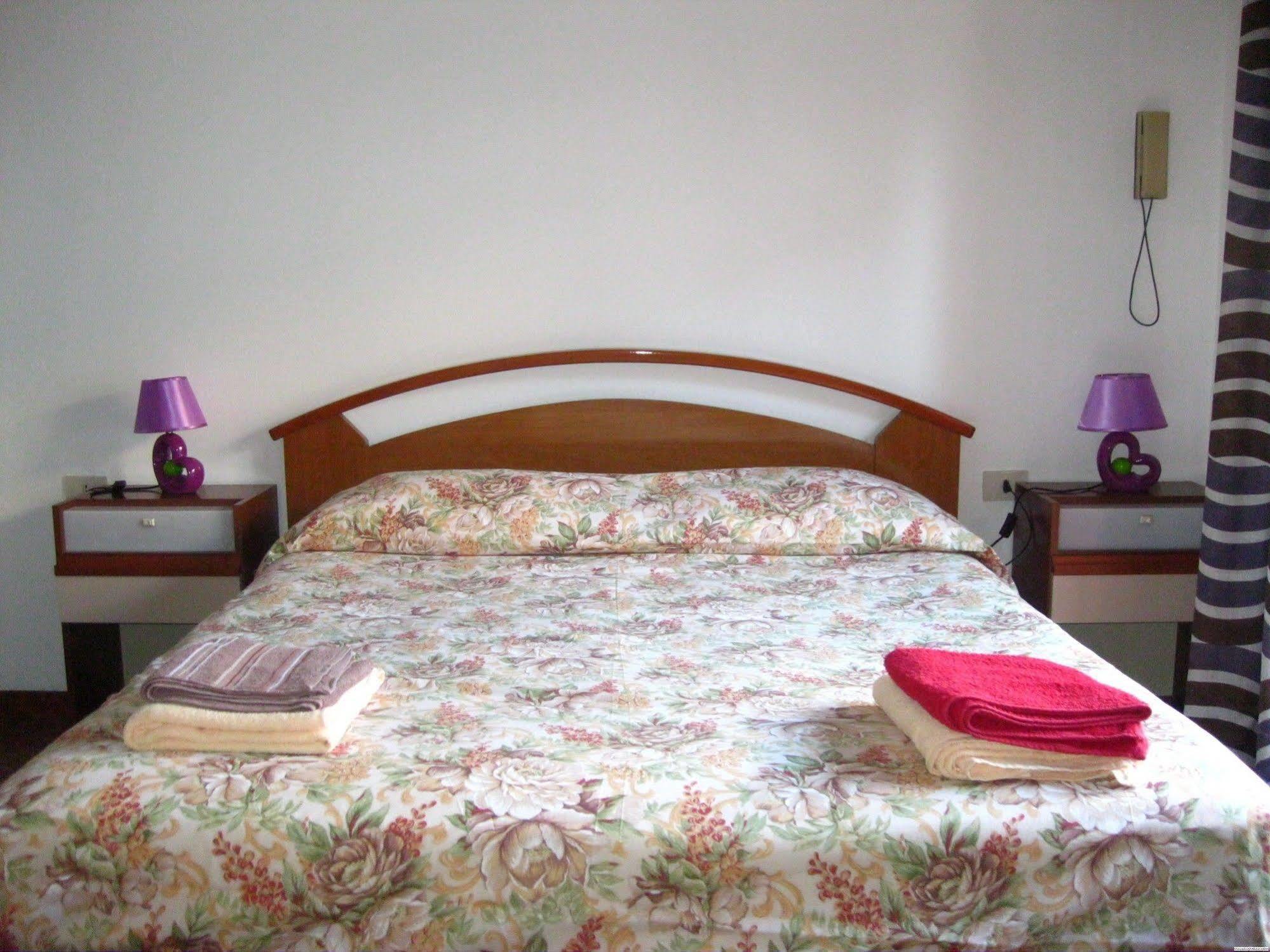 Hotel California Milazzo Ngoại thất bức ảnh