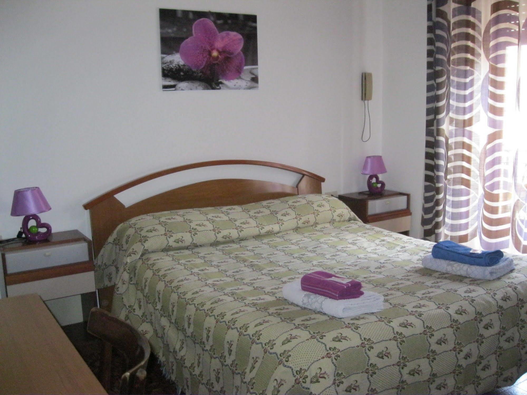 Hotel California Milazzo Ngoại thất bức ảnh