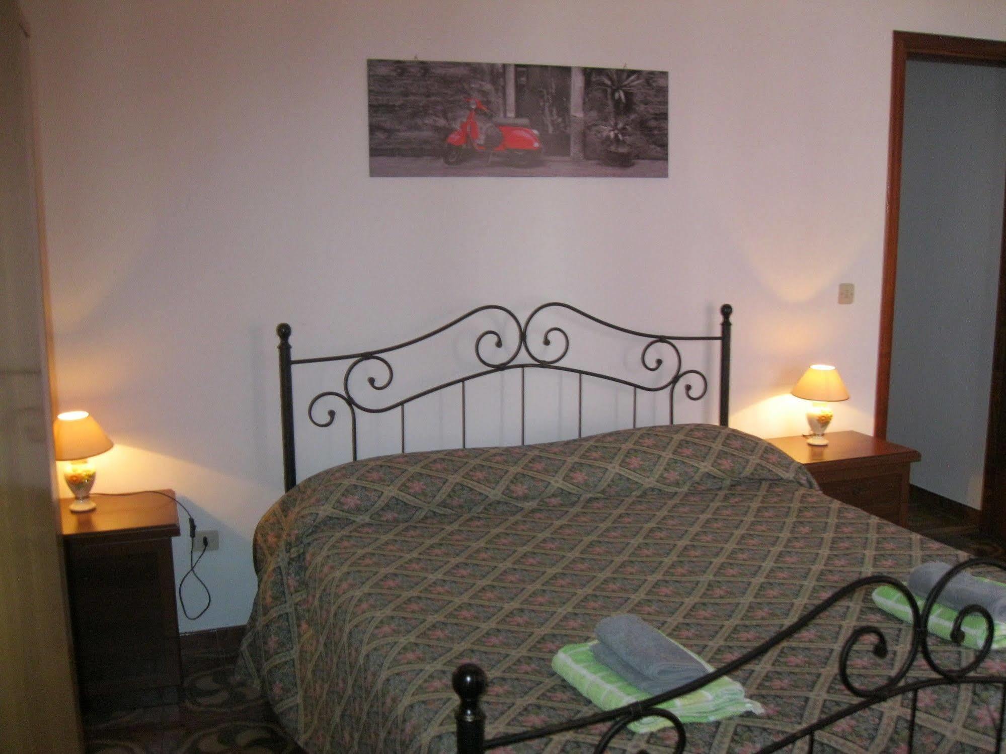Hotel California Milazzo Ngoại thất bức ảnh