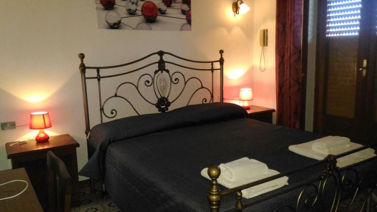 Hotel California Milazzo Ngoại thất bức ảnh